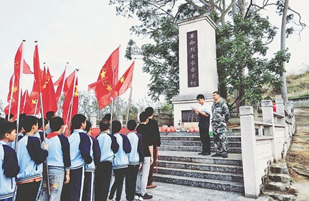 散落在梧州乡间山头的烈士事迹