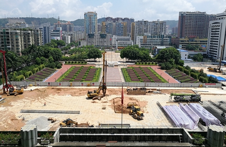 地下停车场建设有序进行