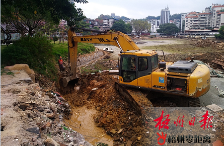 潘塘公园清淤泥建栈桥