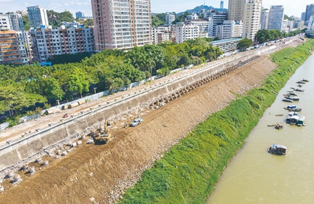 河西防洪堤完成商铺拆除