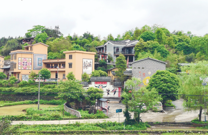 保护古建筑村容焕新貌