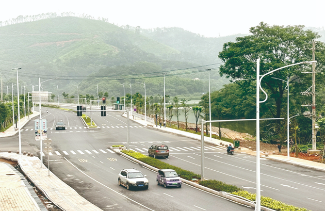 南岸道路展新貌