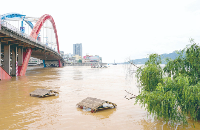西江2024年第1号洪水洪峰过境梧州