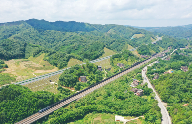 乡村路网更顺畅