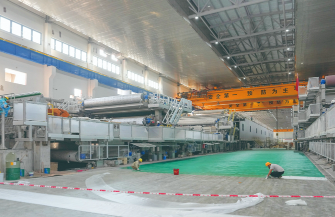 全力推进 项目建设