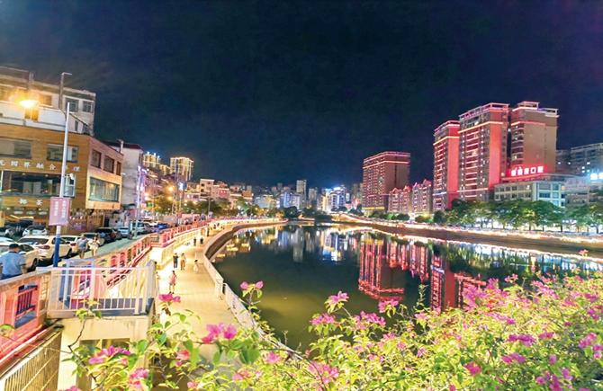 滨江夜景 美轮美奂