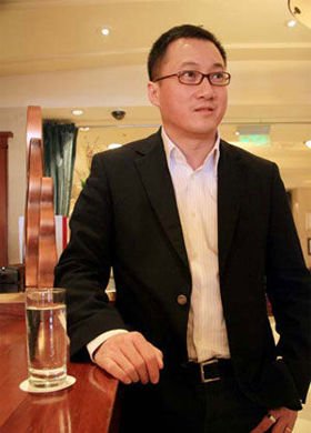 黄健华:詹姆斯留在骑士机会大 争取引入姚明