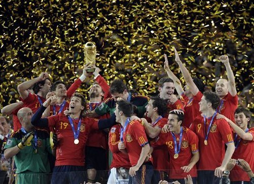 世界杯-西班牙加时绝杀10人荷兰 加冕第8支冠